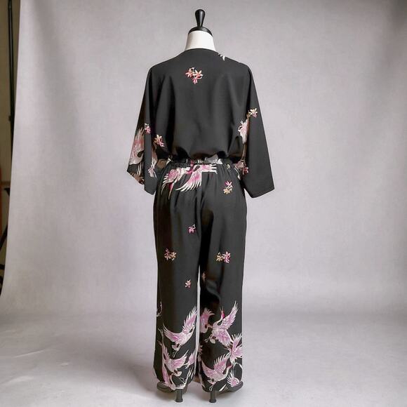 Luxe Blush and Black Blossom and Crane Print Kimono Style Junpsuit - Picture 3 of 4
